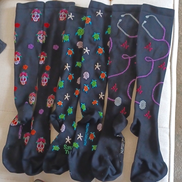 Nurse mate compression socks 3pairs preowned - Picture 1 of 4